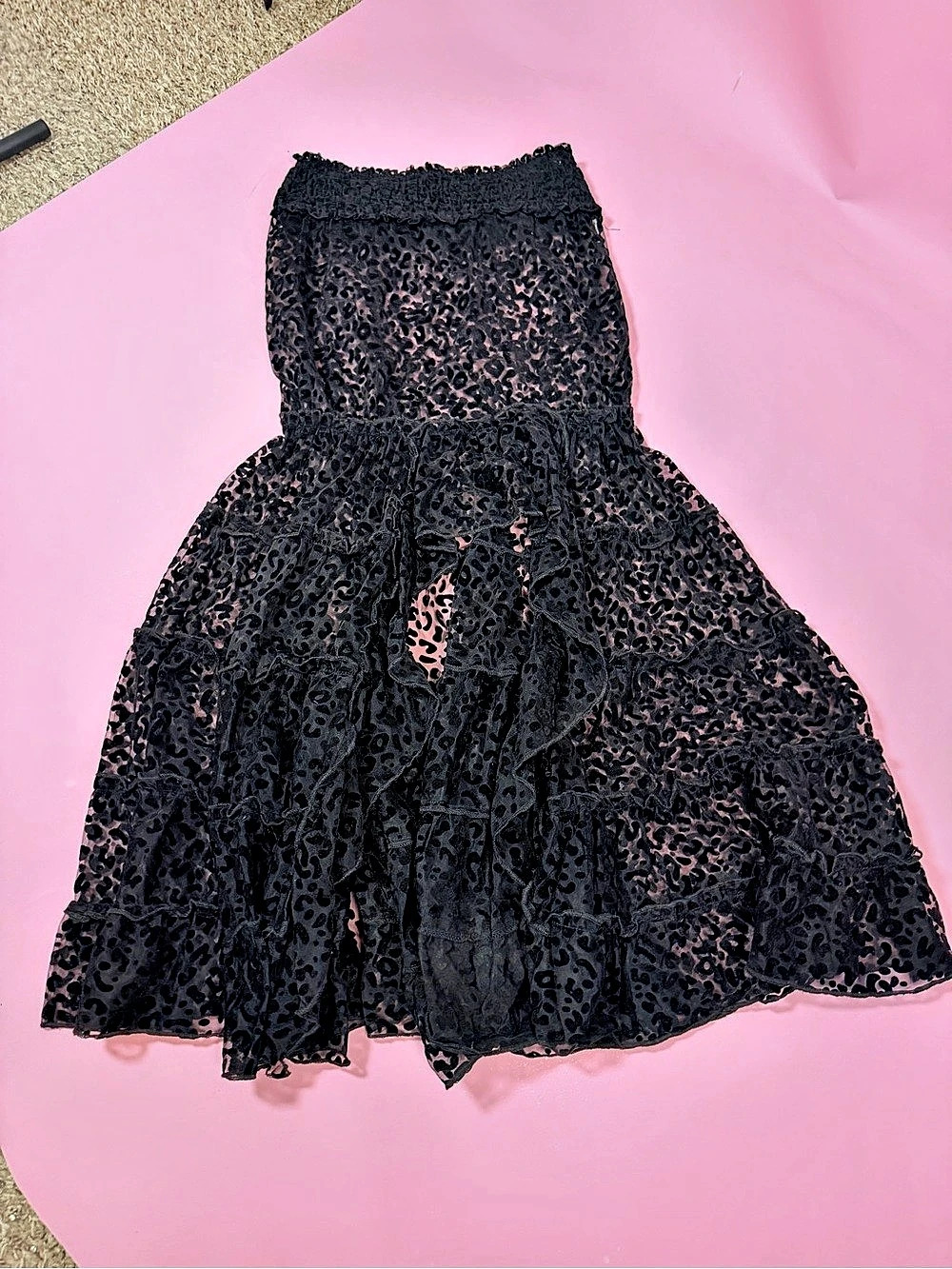 Haute Monde Leopard Velvet Burnout Strapless Tiered skirt